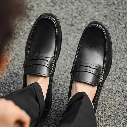 Men's Casual Slip-On Loafers in Synthetic Leather for All Seasons