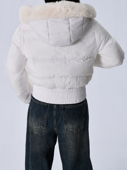 Elegant Polyester Padded Jacket for Women - 2024 Fashion Short Solid Color Coat with Thick Faux Fur Collar, Long Sleeves, Zipper Detail, Woven - Winter Warmth Casual Outerwear