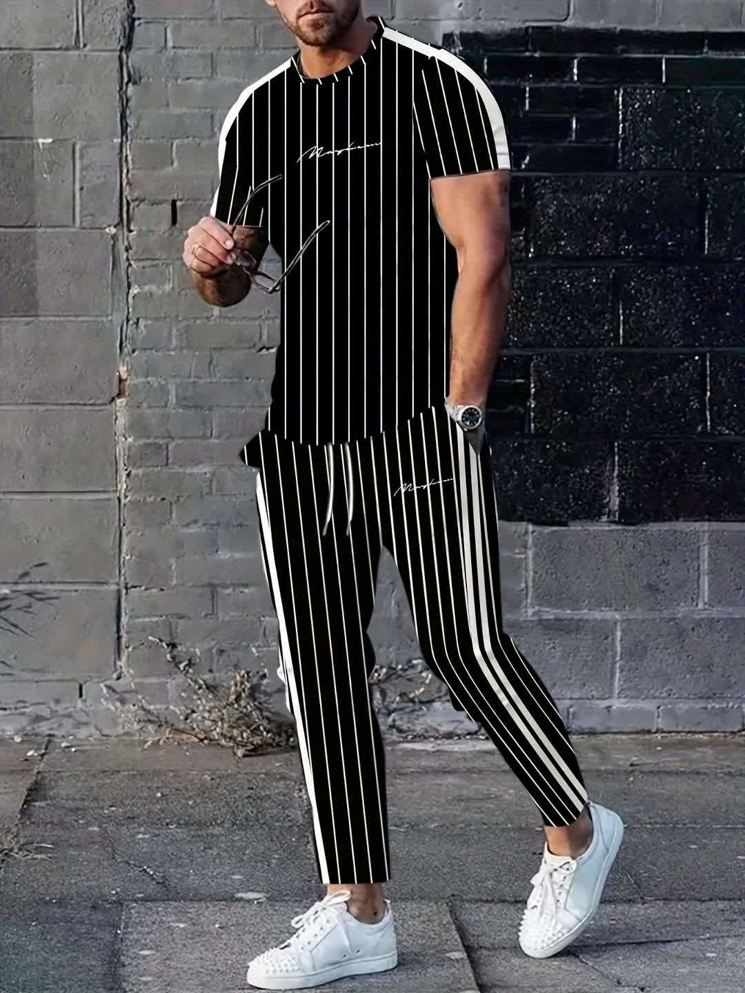 Summer Men's Striped Vertical Stripe 3D Print Casual Sports Short Sleeve Suit Fitness Sportswear Shorts T-shirt Men's Set Outdoor Sports Drawstring Pocket Hoodie Two-piece Set