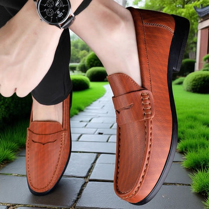 Men's Large Size Casual Slip-On Shoes in Microfiber Leather