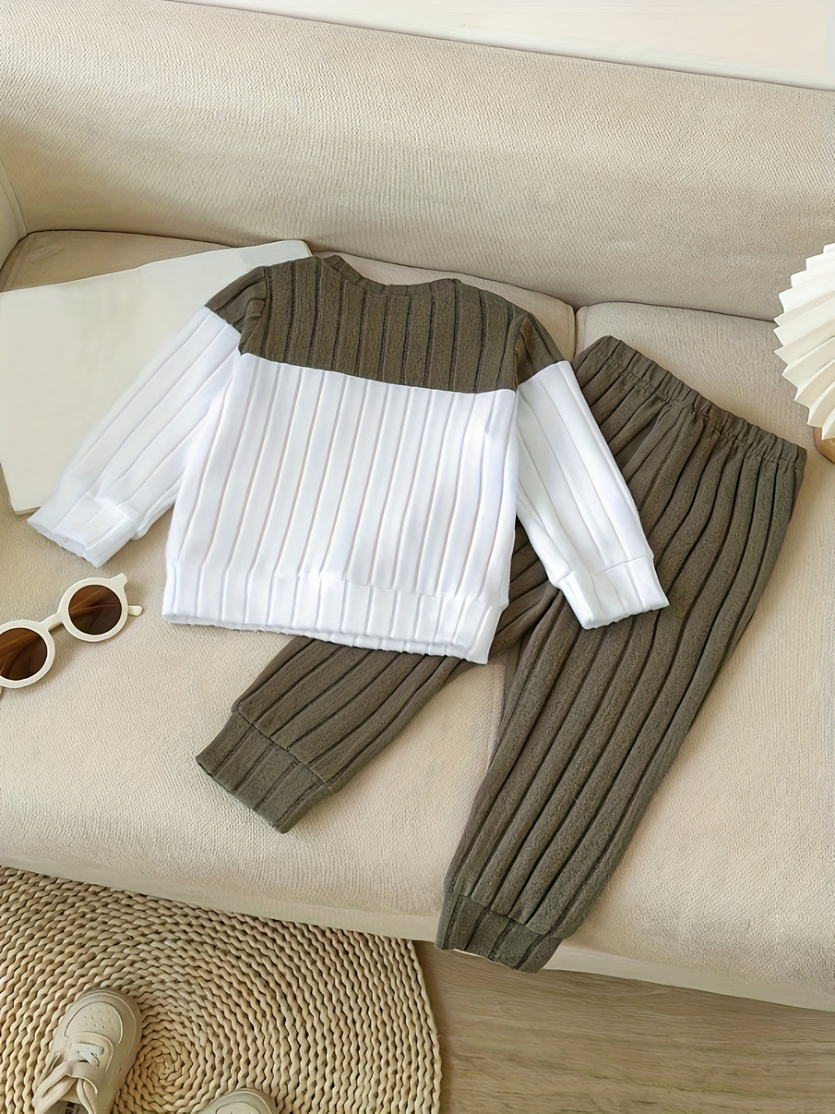 Baby Boy Color-Block Sweater & Pants Set for Fall - ayq