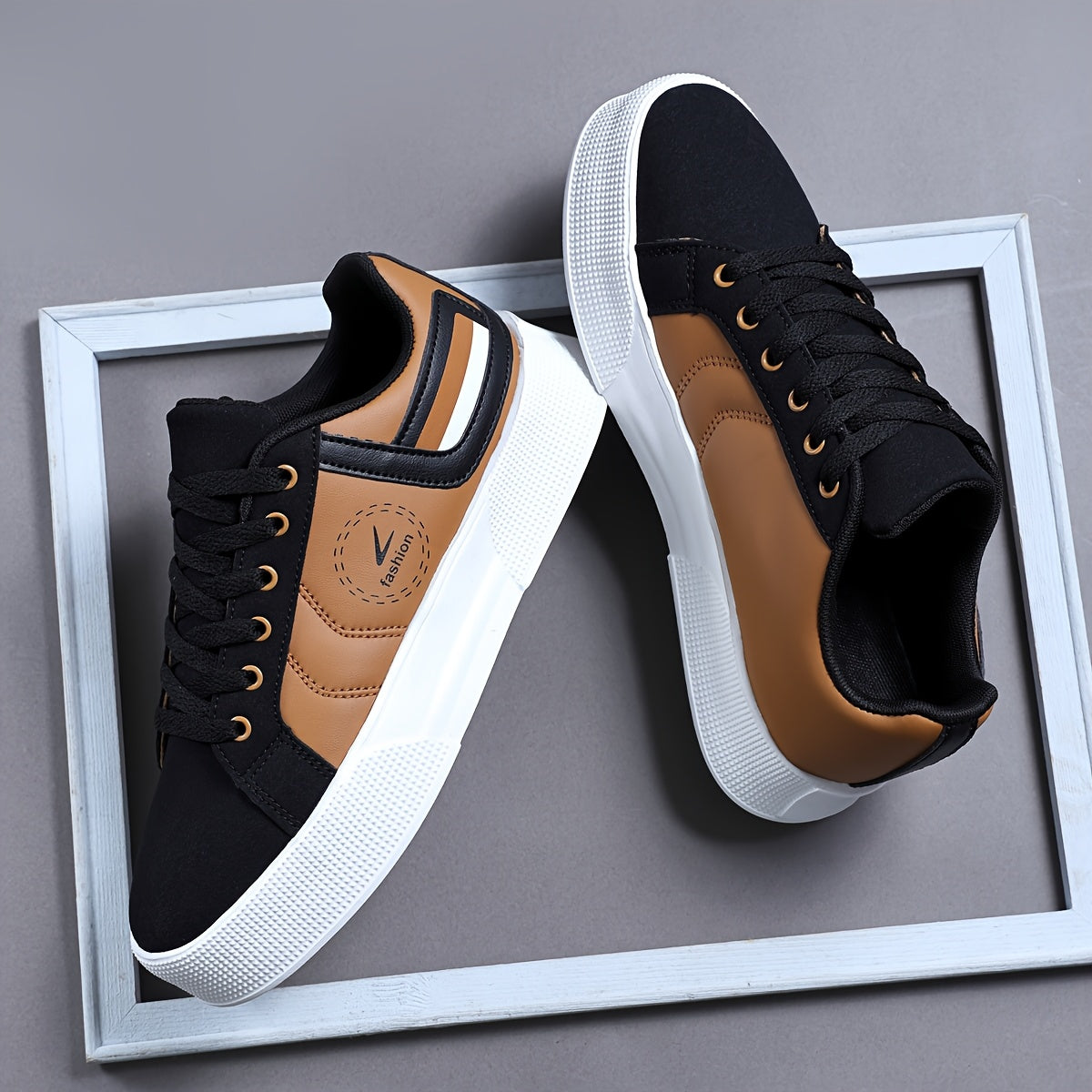 Men's Low-Top Casual Sneakers with Multi-Color Patchwork Design