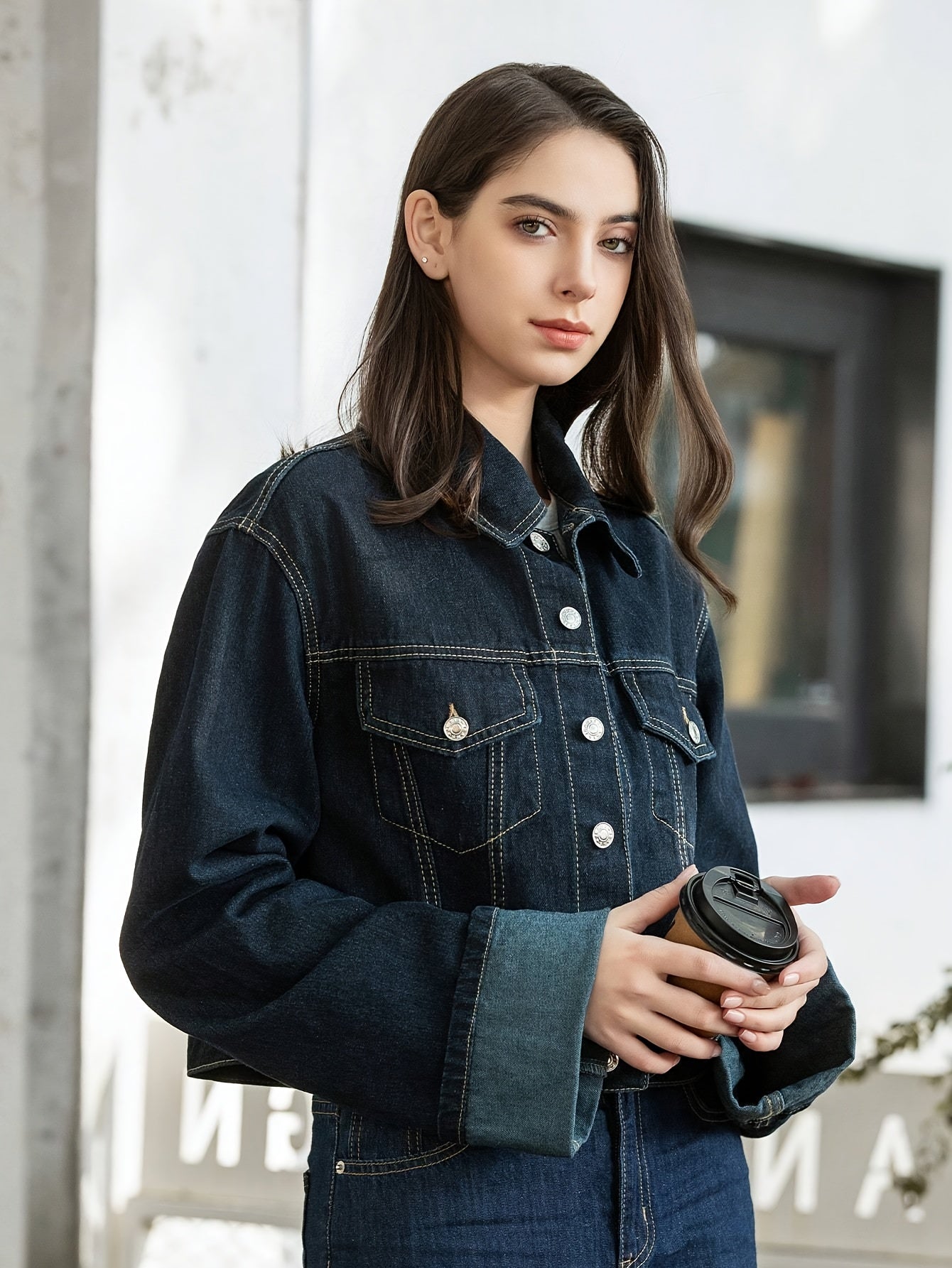 One Summer-Autumn Women's Short Rolled Sleeve Oversized Style Jacket with Contrast Stitching, Metal Buttons for Urban Street Fashion, Jackets for Women High Quality, Casual Wear, Everyday Jacket, Modern Design, Metal Detailin