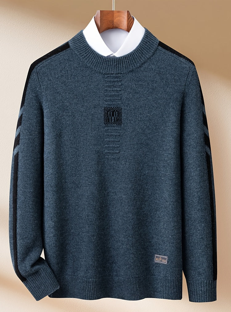 This Thick, Round-Neck Long-Sleeve Sweater for Men Features a Soft And Comfortable Design with Stylish Striped Edges, Perfect for Outdoor Gatherings And Everyday Wear, And Can Be Layered