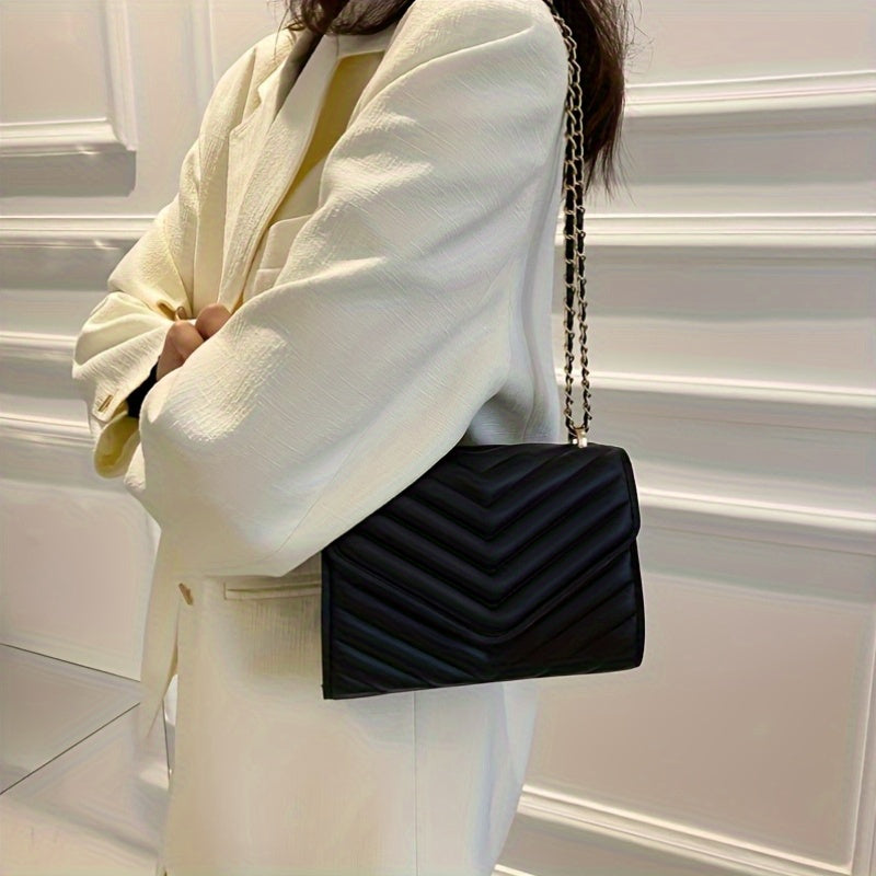 Fashionable Women'S Crossbody Bag with a V-Quilted Design, Featuring a Easy And Lightweight Solid Color Flap And Chain Shoulder Strap, Suitable for Office, Work, Outings, And a Stylish Quality Handbag
