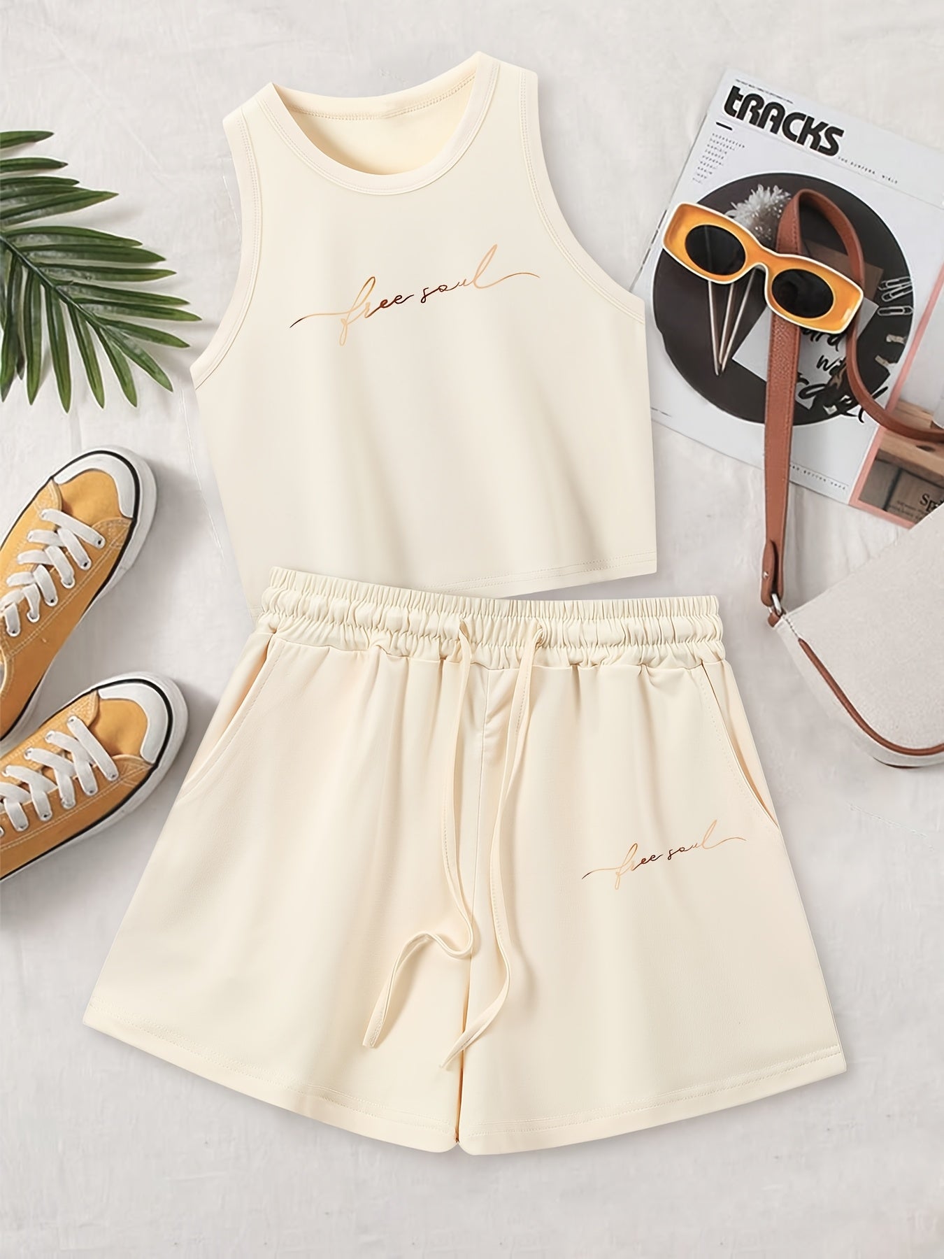 Casual Women’s Two-Piece Set with Printed Top and Shorts