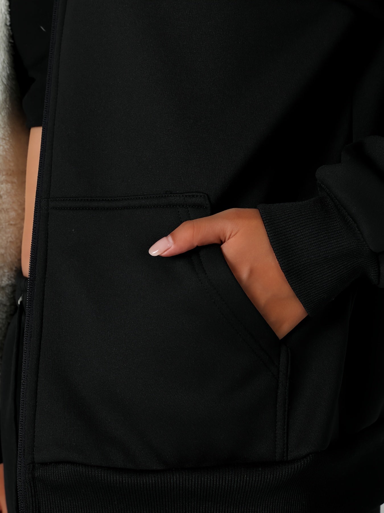 Women'S Heavyweight Winter Jacket - Thermal Insulated Cold Weather Coat with Full-Zip Closure, Large Front Pockets - Purple Outerwear for Everyday & Formal Events - Non-Stretchy Polyester Fabric - Easy-Care Ladies Outerwear,