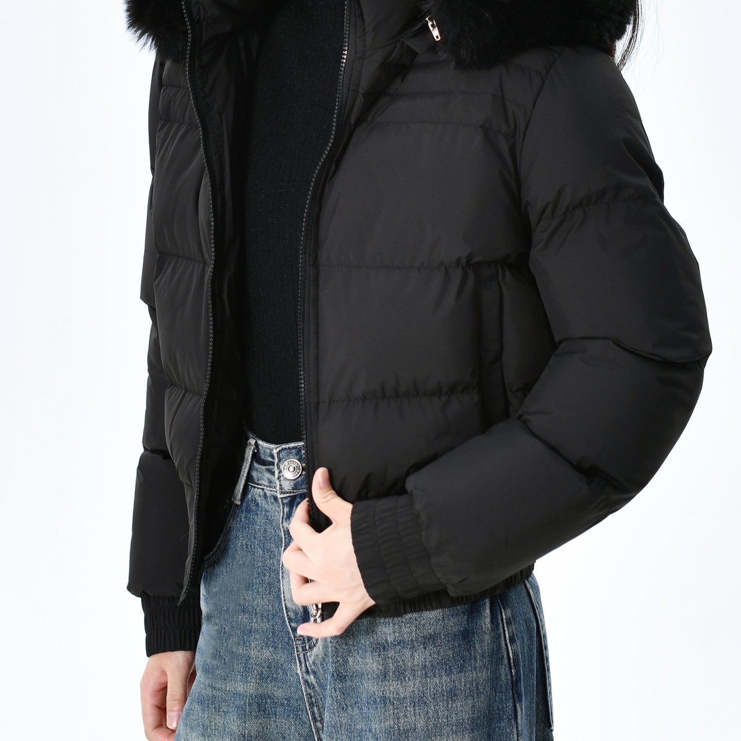 Elegant Polyester Padded Jacket for Women - 2024 Fashion Short Solid Color Coat with Thick Faux Fur Collar, Long Sleeves, Zipper Detail, Woven - Winter Warmth Casual Outerwear