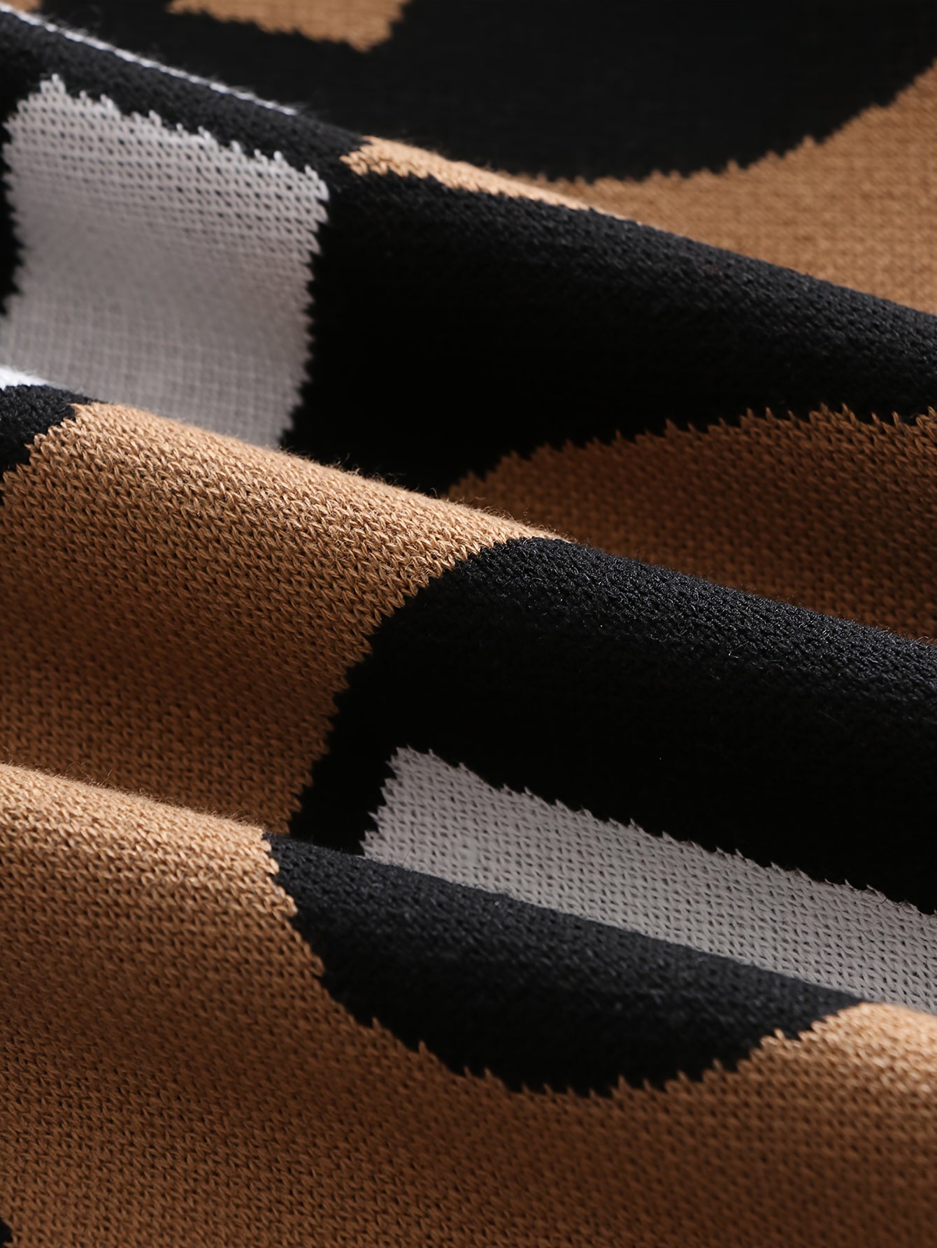 Temujin OBM Men's Fashion New Jacquard Color-Block Knit Long Sleeve Pullover Sweater