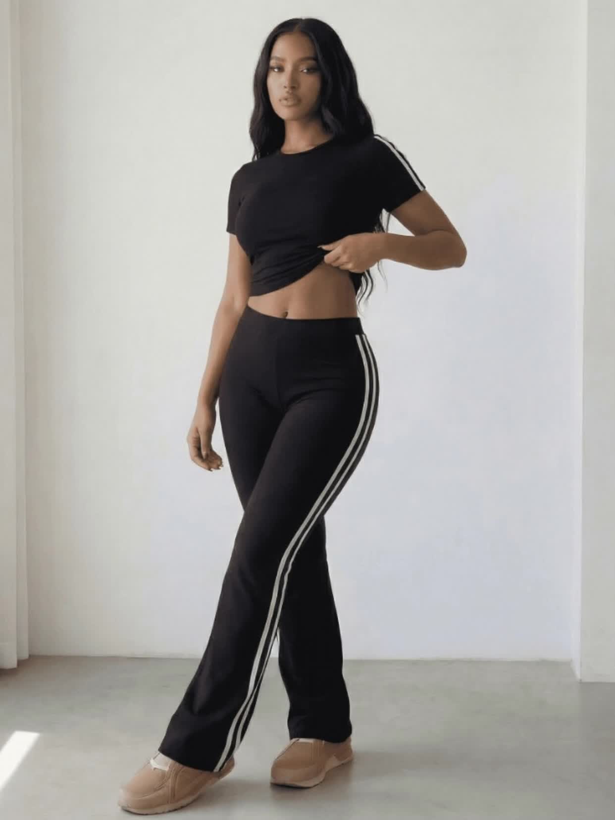 Sla Yue Lingshan Spring/Summer Solid Color Striped 2pcs Set, Women's Short Sleeve Flared Pants Suit, Slim Fit Swear, Casual Loungewear, High-Waist Slightly Flared Long Pants