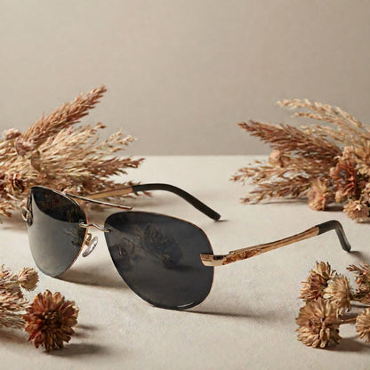 Unisex Oval Polarized Sunglasses with Mixed Frame and Case