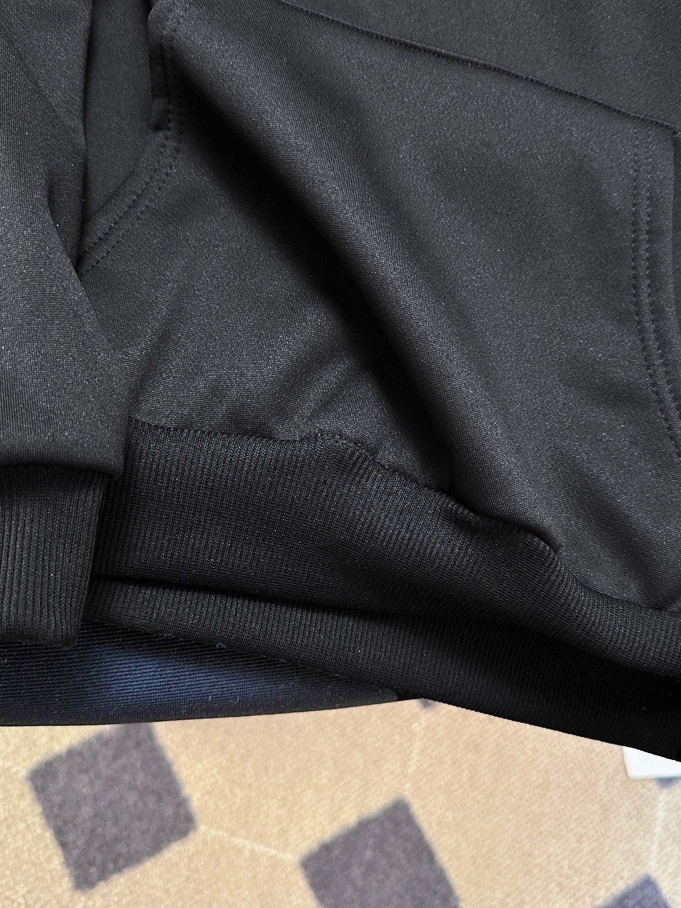 Women'S Plus Size Winter Warm Hooded Sweatshirt with Merry Christmas & Happy New Year Print - Thick Fleece-Lined Oversized Pullover, Cozy Casual Sweater for Christmas, Halloween Gifts, Christmas Sweatshirt, Festive Clothing,