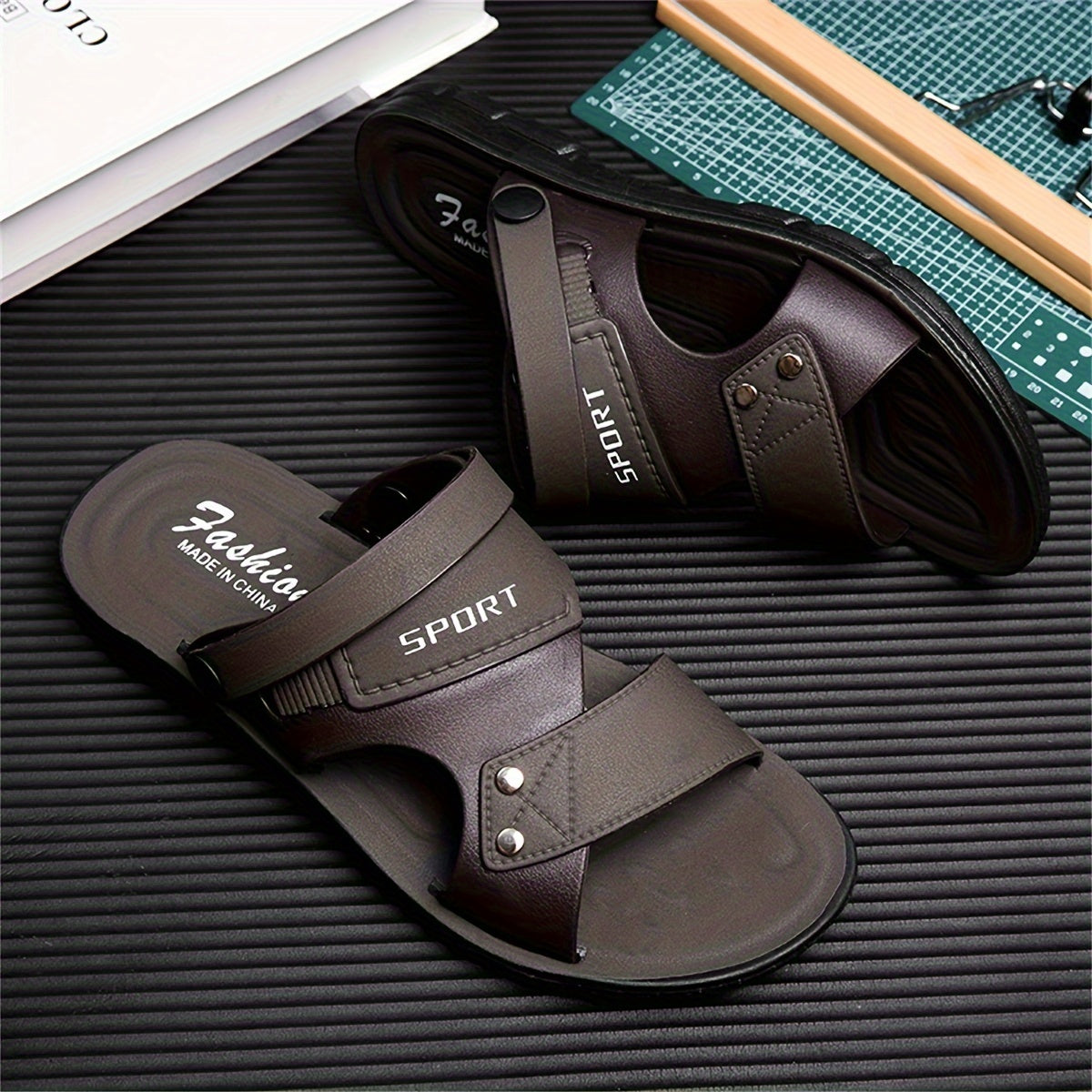 Men's Large Size Dual-purpose Outdoor Slipper for Couples, Outdoor Sports, Non-slip Soft Bottom Driving Shoes, Beach Open-toe Slippers - ayq