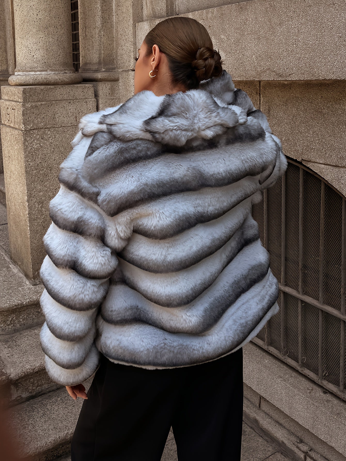 Women'S Faux Fur Coat with Imitation Dragon Cat Pattern - Stylish Gray & White Plush Winter Jacket, Casual Long Sleeve Outerwear for Cold Weather, Cozy Fleece Lined for Comfort