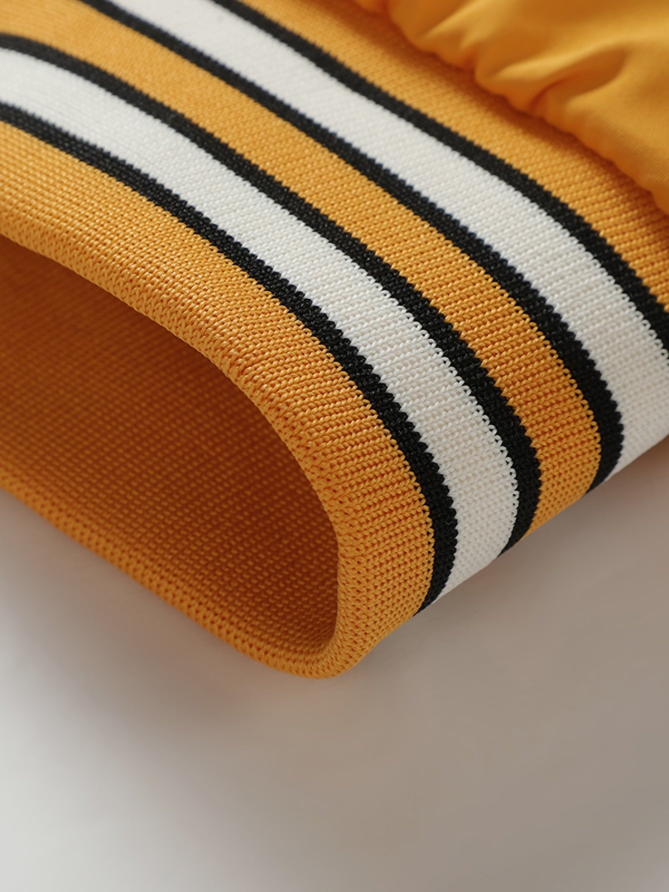 Men's Thermal Insulated Full-Zip Baseball Jacket with Full-Zip Closure - Heavyweight Winter Coat, Brown/White colorblock, Lining - Streetwear Outerwear for Casual & Formal Events - Compatible with Hoodies & Jackets (Men's Fas