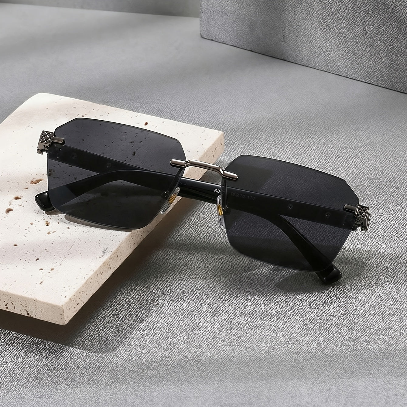 Rimless Vintage UV400 Copper Frame Fashion Glasses for Men & Women