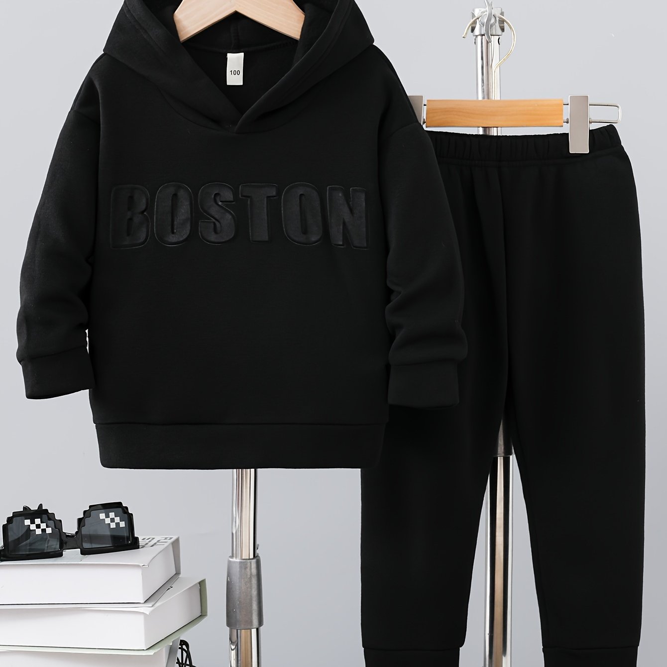 2pcs Set of 3D Embossed Letter Solid Color Thickened Hooded Sweatshirt for Autumn and Winter, Fleece-Lined Fabric with Comfortable Feel and Strong Warmth, Fashionable Versatile Unisex ' Hoodie with Round Neck Pullover, Perfec