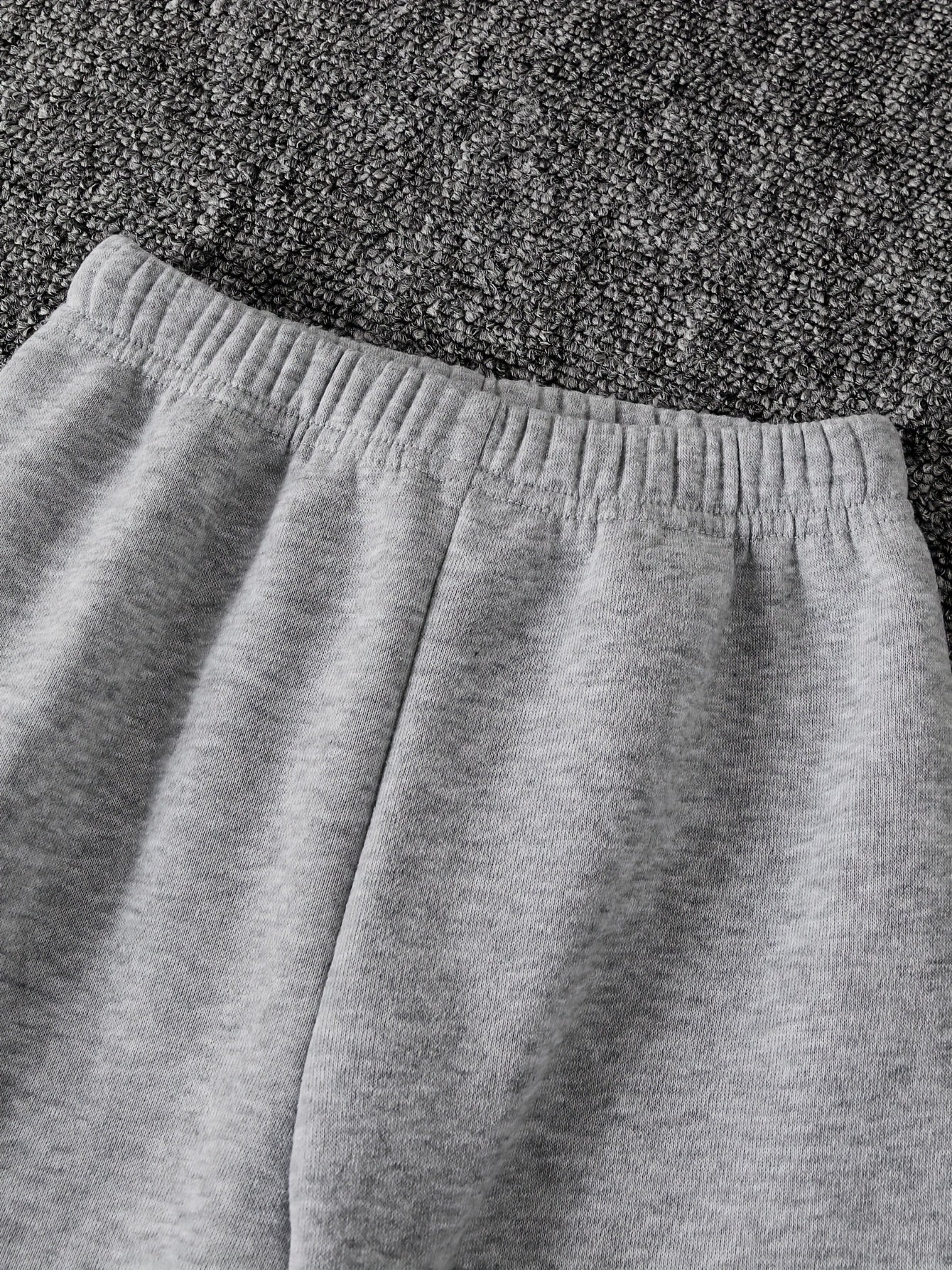 DONABEBE Boys' 2pcs Winter Jacket & Pants Set - Full-Zip Hooded Coat with Striped Sleeves & Matching Pants, Thick Outfit for &, Soft Warm Casual Playwear (Grey/Black) - Hand Washable 2pcs Clothing, Perfect for Outdoor