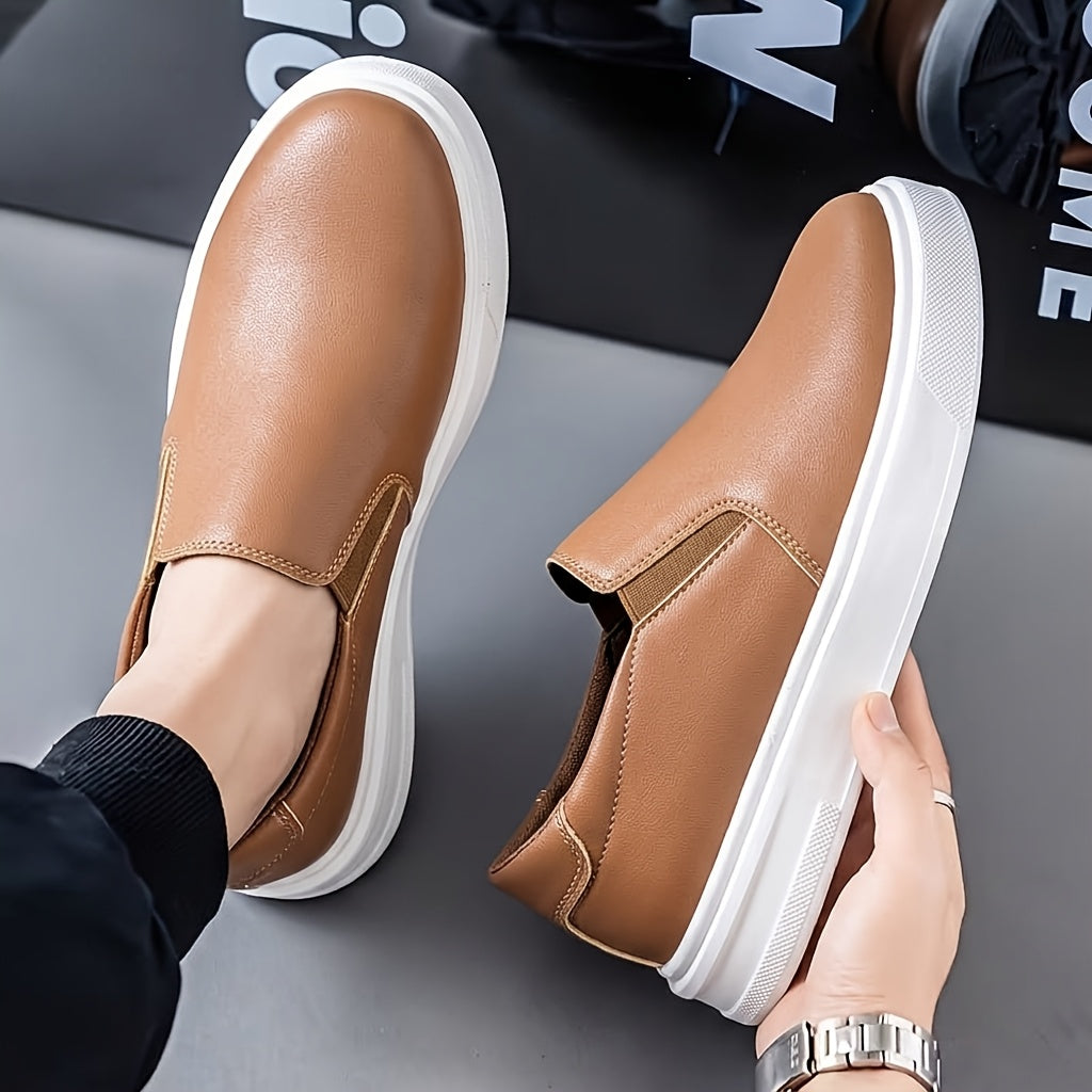 Plus Size Men's Athletic Shoes Thick Sole Mesh Upper Sneakers