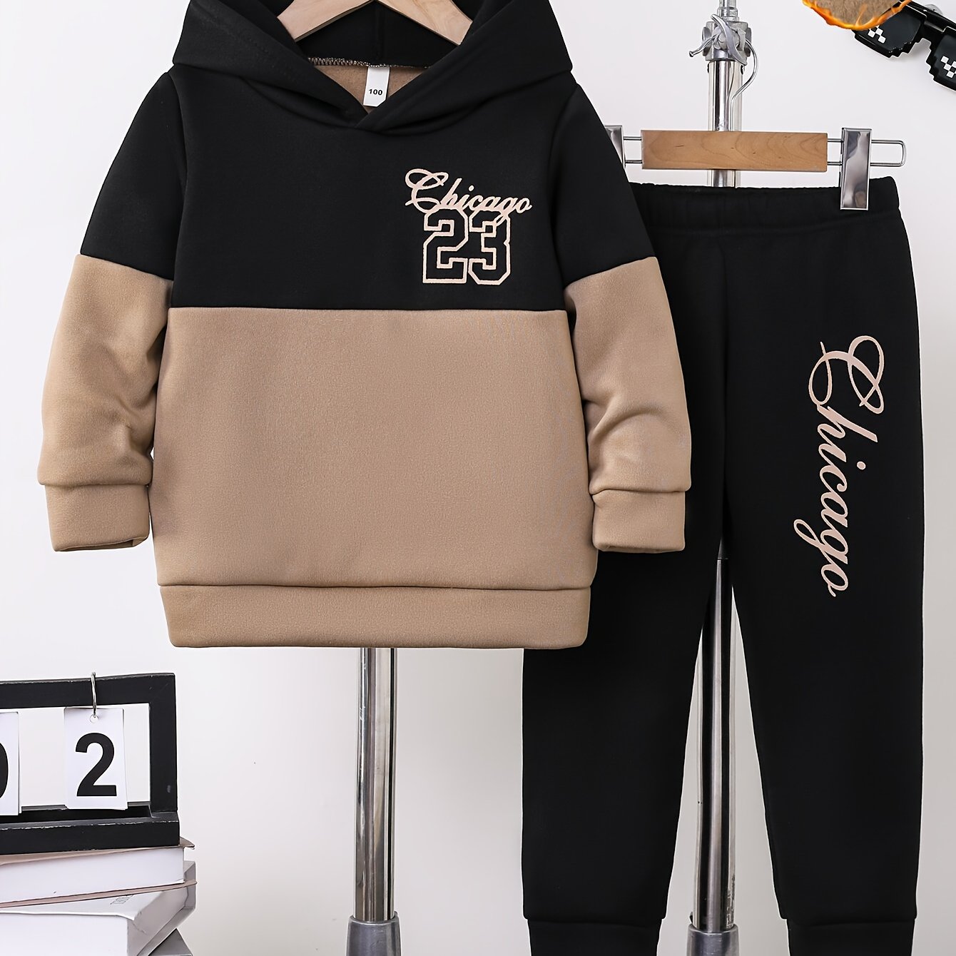 2pcs Boys' Autumn and Winter Fleece-Lined Hoodie Set with Long Pants, Simple Color Block Letter Print Fashion Sportswear Outfit for Outdoor Activities and Casual Attire, 100% Polyester Knit Stretch Durable Fabric, Perfect Gif