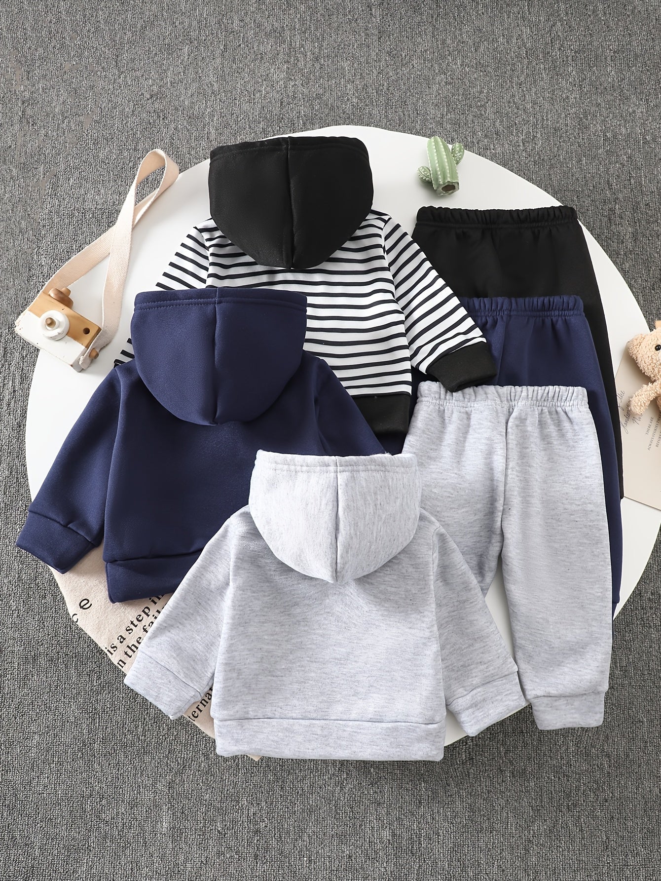 Baby Boys' Velvet Hoodie Set for Fall and Winter Casual Wear