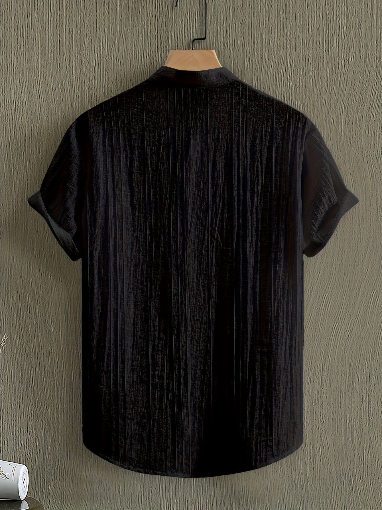 Men's Breathable Solid Color Stand Collar Short-Sleeve Shirt