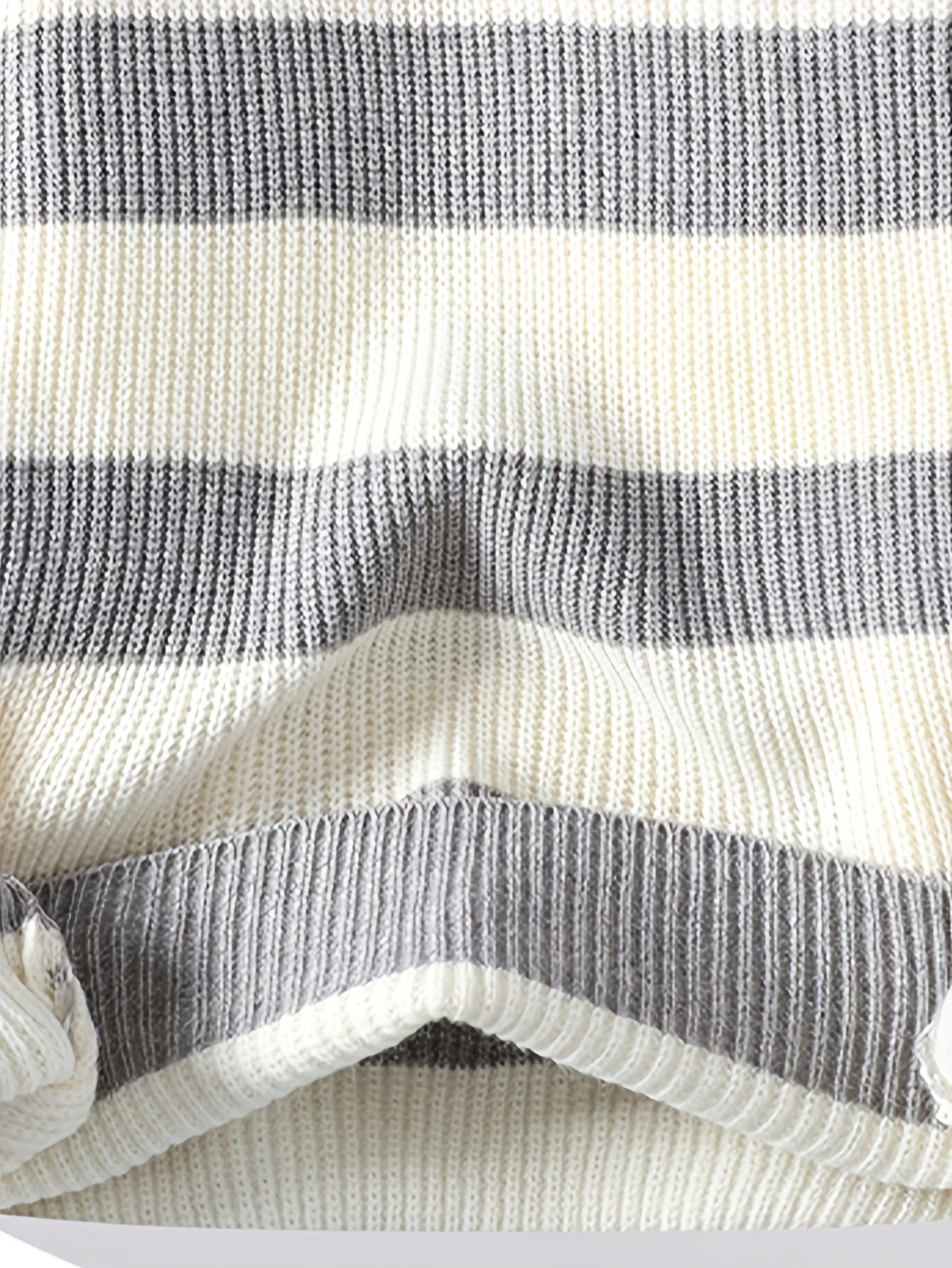 Men's 2025 Autumn/Winter Striped Sweater for Youth with Color Block Round Neck Casual Warm Knitwear