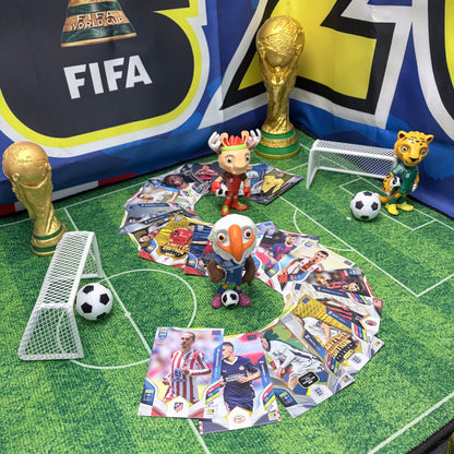 PANINI FIFA 365 Adrenalyn XL Football Trading Card Single Pack