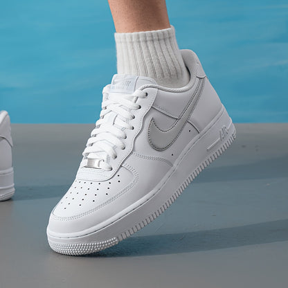Nike Air Force 1 '07 Men's Retro Low-Top Casual Sneakers