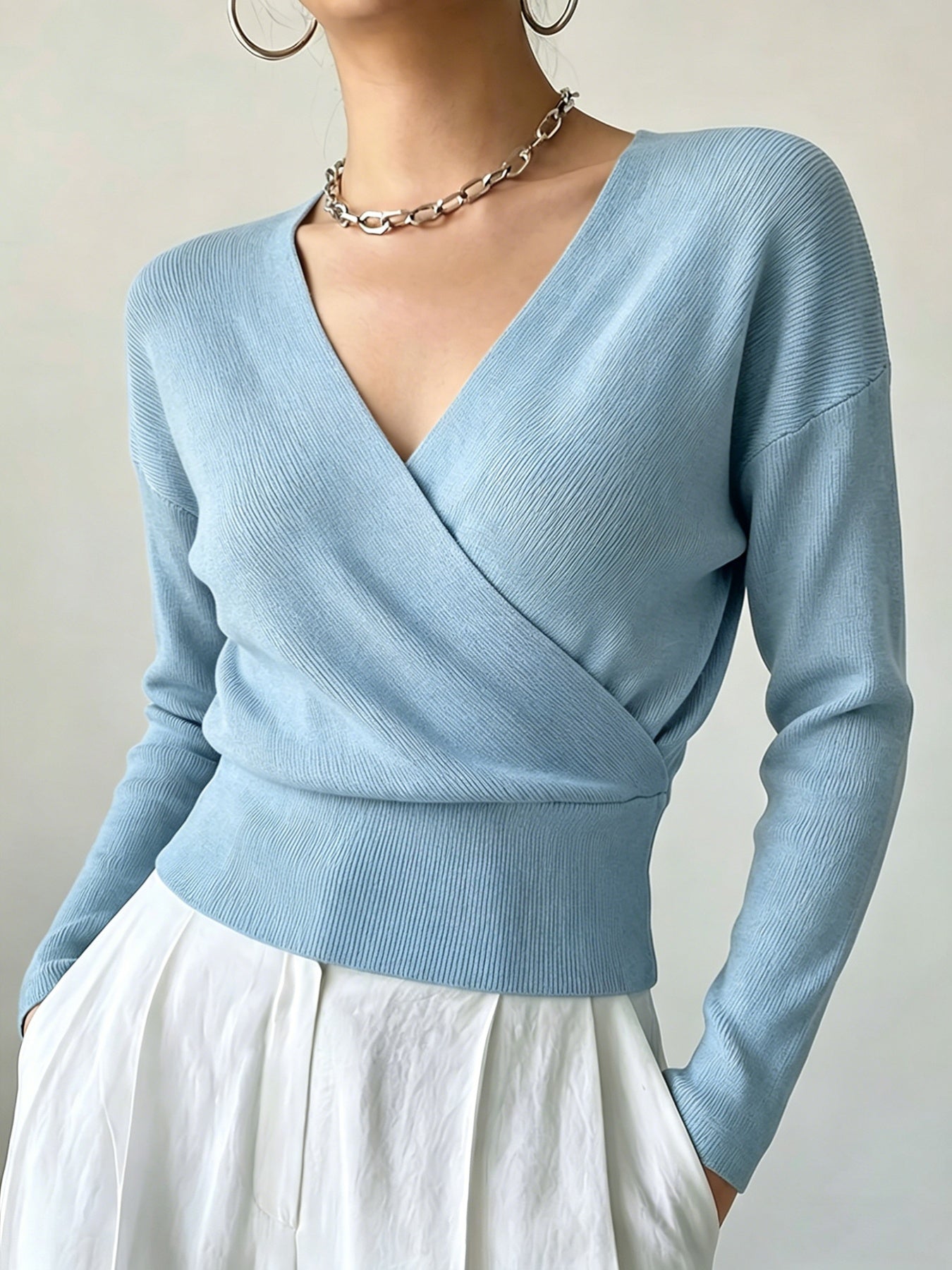 Women's Elegant Cross-Collar V-Neck Pullover Knitwear for Fall/Winter