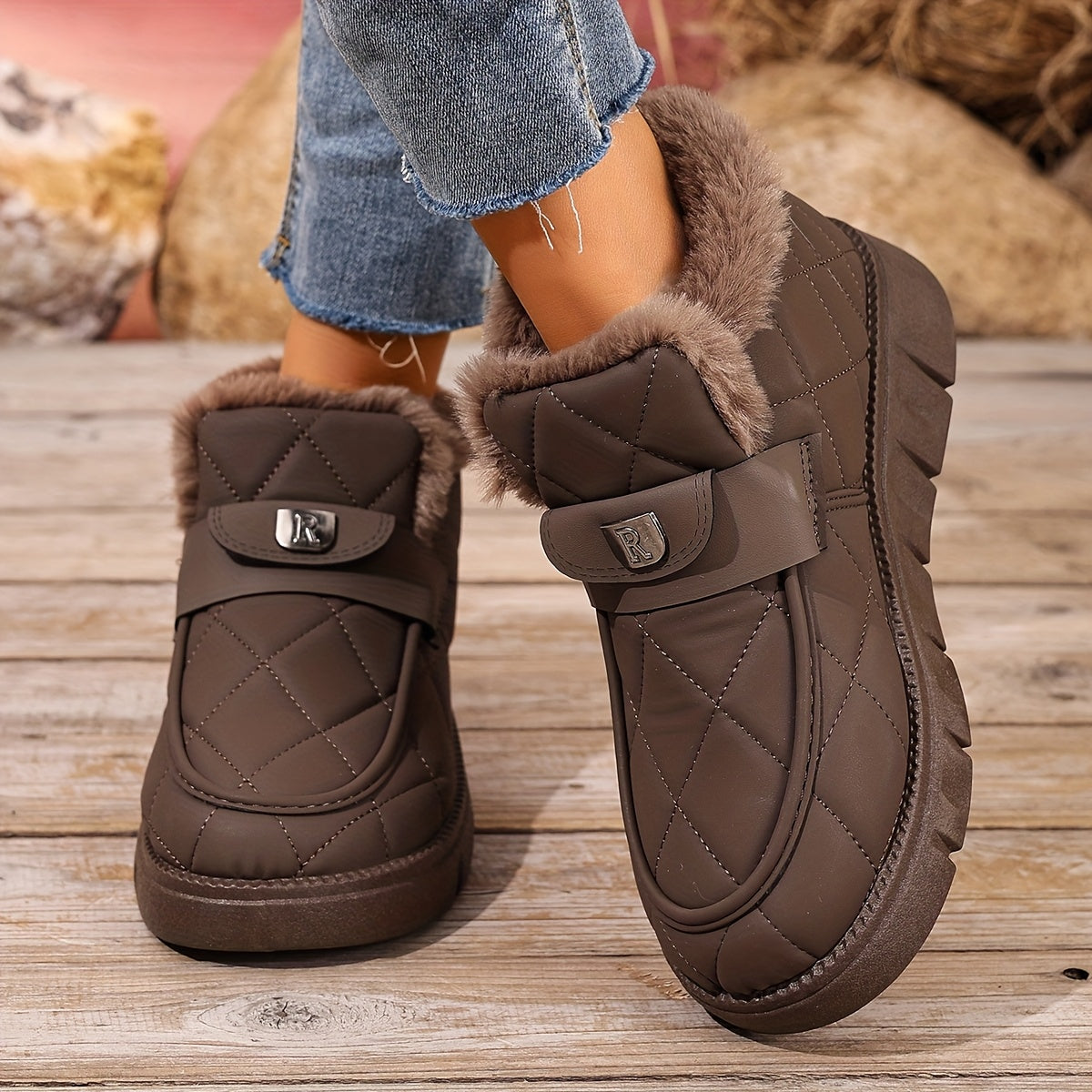 Autumn Winter Plush Lined Thick Warm Snow Boots, Versatile Outdoor Slip-On with Block Heel, Comfortable Round Toe for Casual Daily Use and Cold Weather Hiking