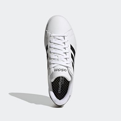 adidas Men's Mundial Team Turf Soccer Cleats