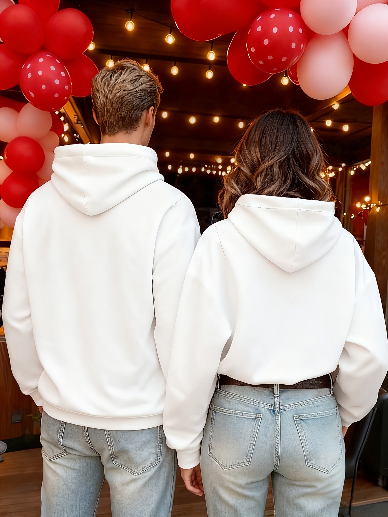 1pc Couple Matching Snowman Christmas Tree Print Oversized Hooded Sweatshirt, New Arrival Valentine'S Day Outfit, Casual Elegant Stretchy Fiber Fabric, Fleece Lined Soft Warm Long Sleeve Top For Sports, Travel & All-season We