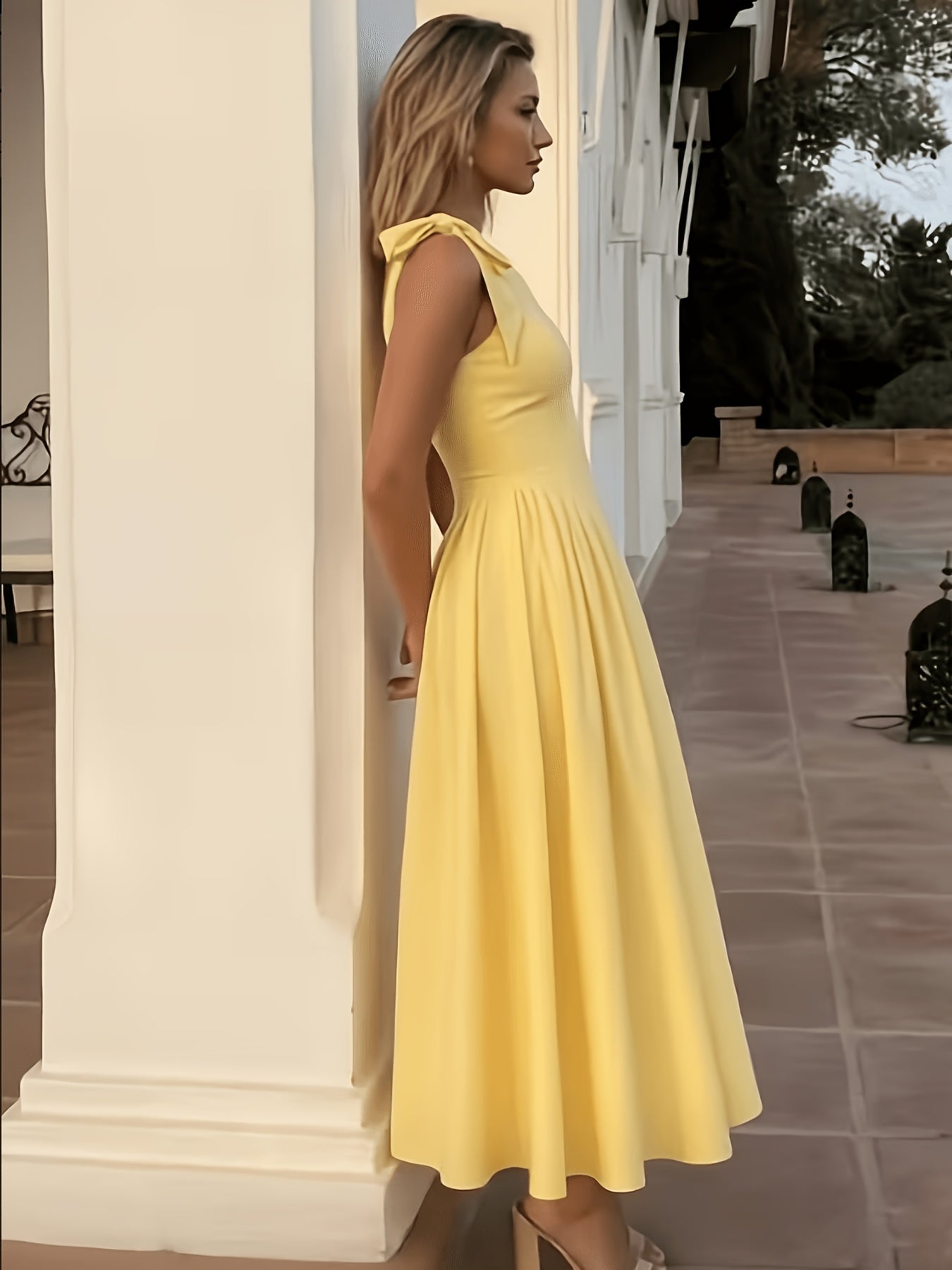 Elegant Women's Retro Fit and Flare Midi Dress with Bow Straps
