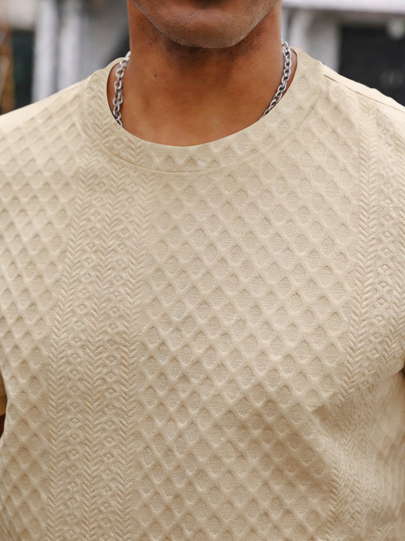 Fashionable and Simple Casual Short-sleeve T-shirt for Daily Commuting and Shopping, a Comfortable and Breathable Top for Men - ayq