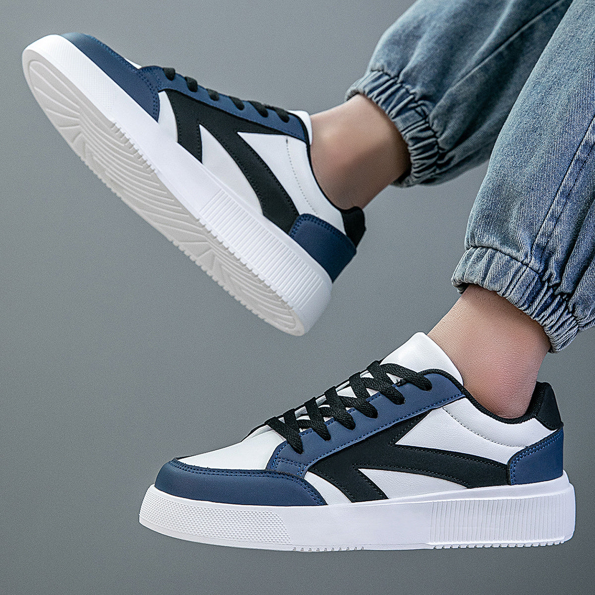 Men's Low-Top PU Skate Sneakers with Cushioned EVA Sole