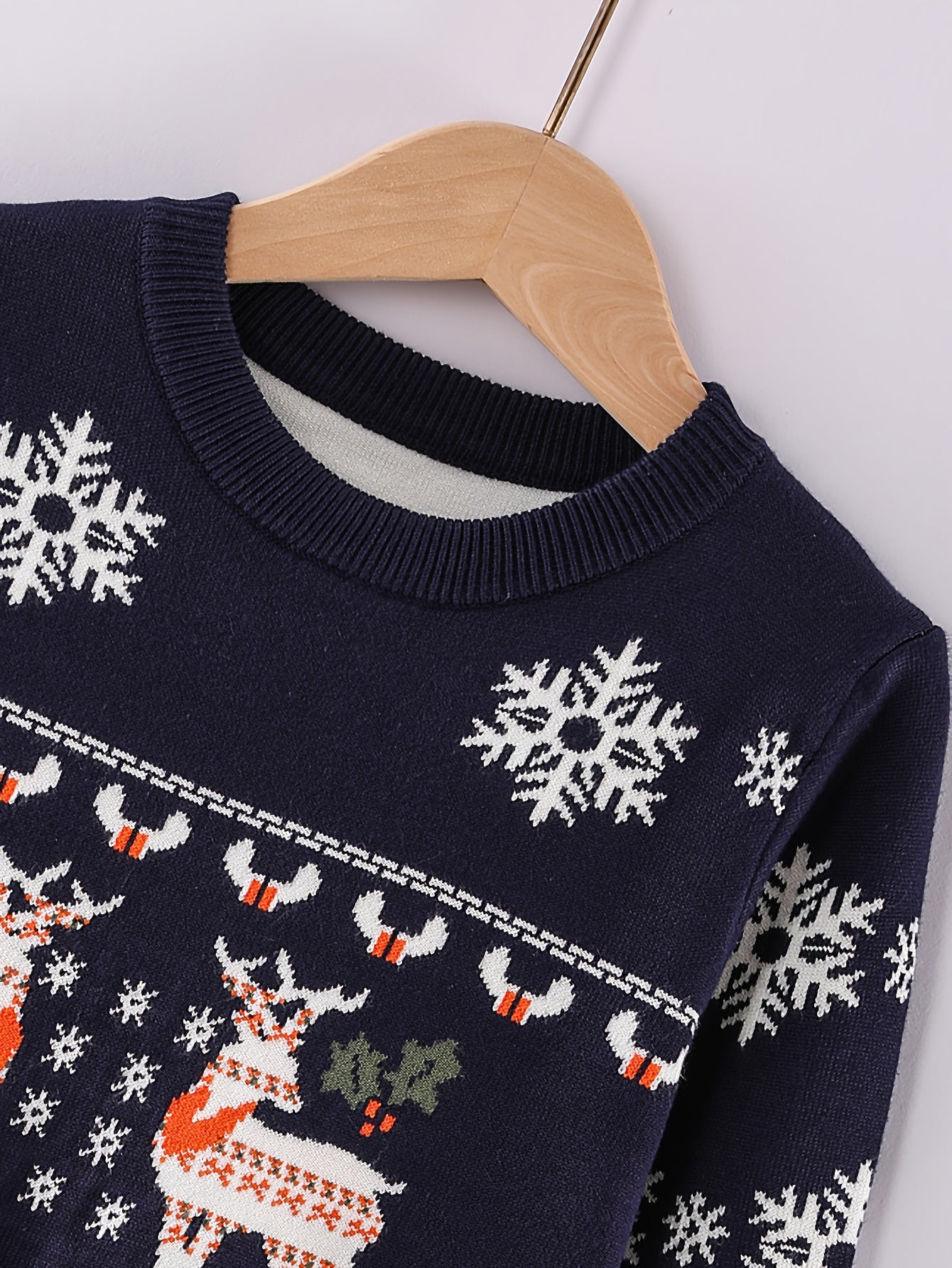 Boys' Sweater Christmas Autumn Winter Casual Fashion Sweet Romantic Loose Comfortable Round Neck Pullover Suitable for Daily Wear, Vacation, and School Knitwear