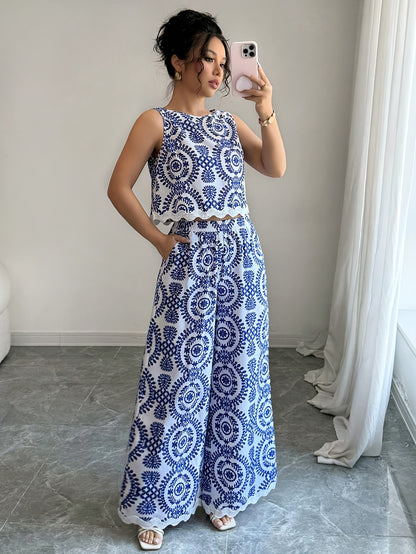2pcs Women's Plant Pattern Round Neck Sleeveless Top and Pants Set