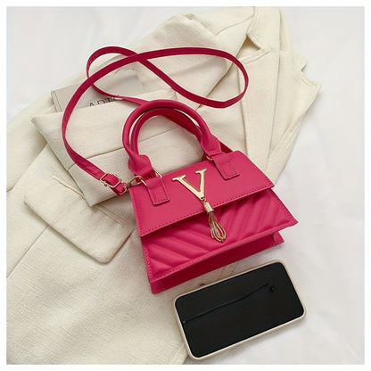 Trendy Chain Bags for Women, New Spring And Summer 2024 Collection, Featuring a High-End Embossed Design, Suitable for Shoulder, Hand, And Crossbody Wear, with Stylish Tassel Pendants.
