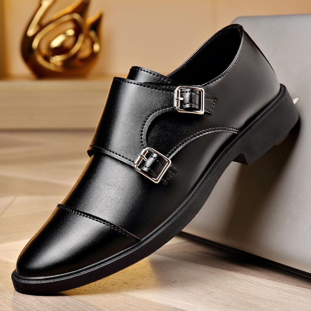 Men's Classic Casual Buckle Shoes for Everyday Workwear