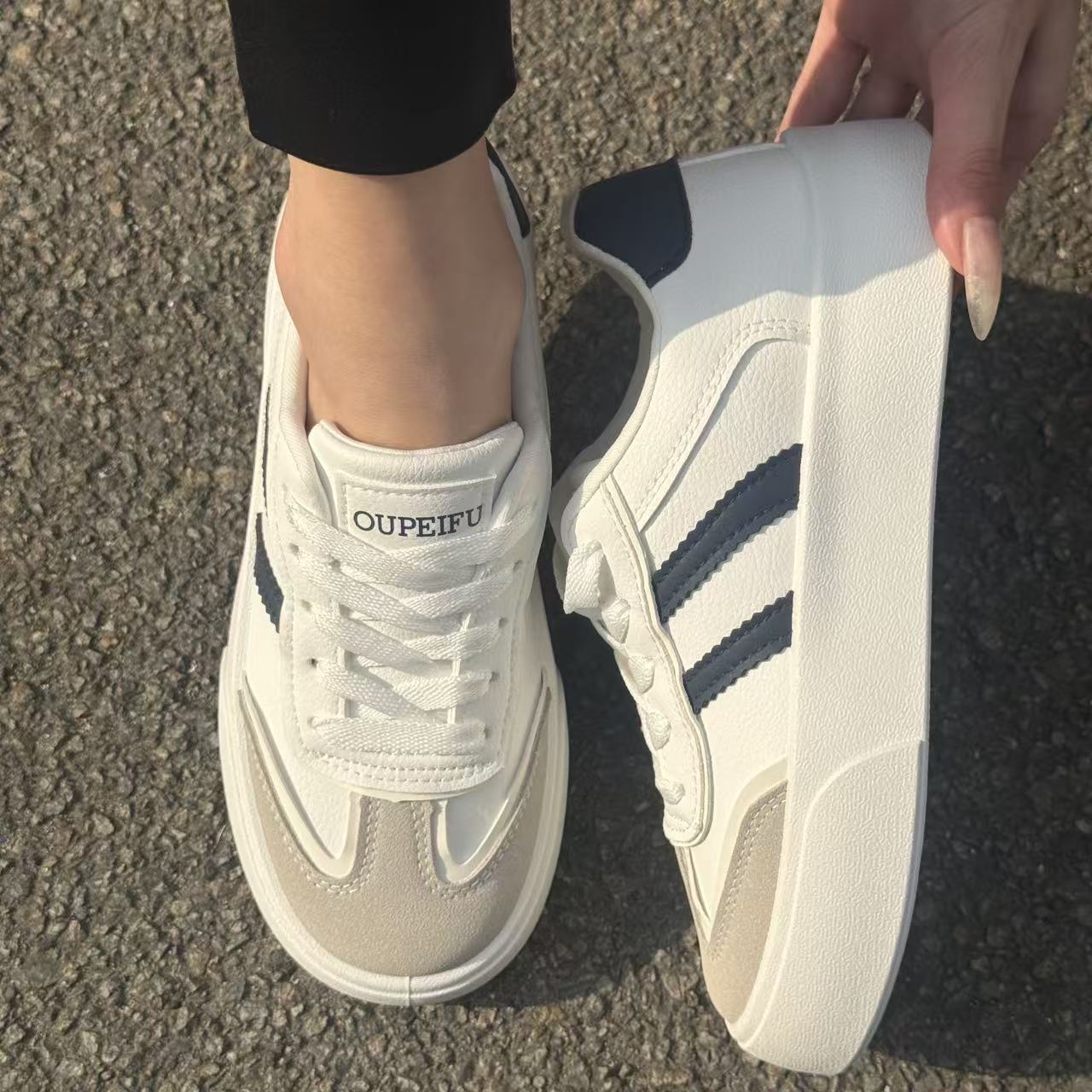 Women's Retro Platform Sneakers, Chunky Lace-Up Casual Shoes