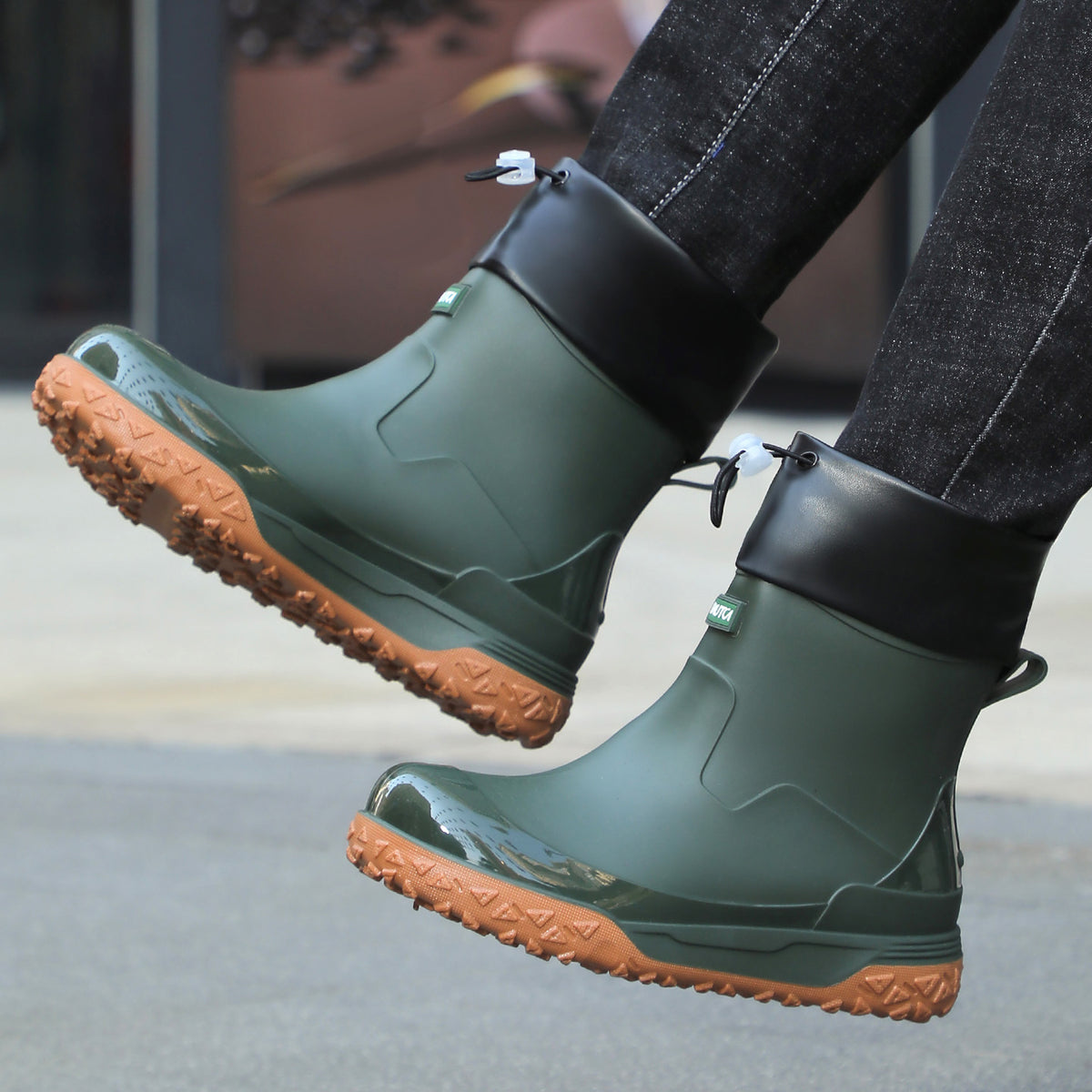 Men's Lightweight Mid-Calf Waterproof Rain Boots for Outdoors