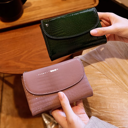 Women'S Luxury Genuine Leather Wallet - European & American Style Compact Trifold with Magnetic Closure, Golden-Tone Hardware, Zipper Pocket - Elegant, Red