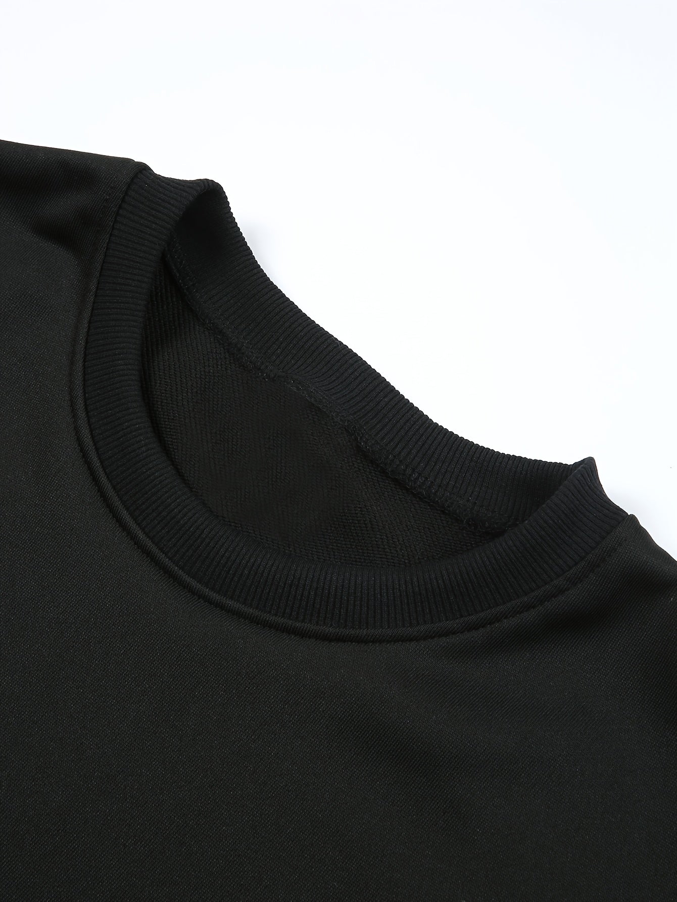 Men's Happy New Year Sweater - Loose Fit Round Neck Pullover Shirt with Golden Script, Light Grey & Machine Washable Casual Party Outfit for Everyday & Celebration Wear, Cute Sweaters, Festive Apparel, Festive Design, Durable