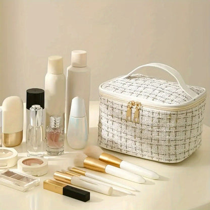 Beige Plaid Large-Capacity Travel Toiletry Bag for Women