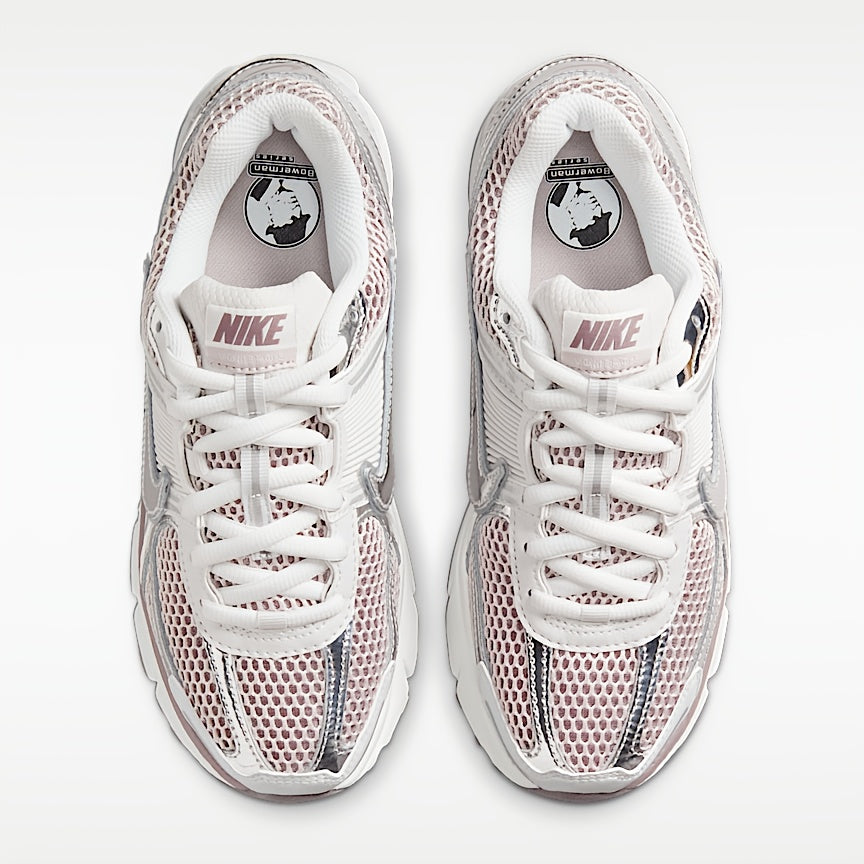 Nike Zoom Vomero 5 Women's Low Top Sneakers in Gray Purple
