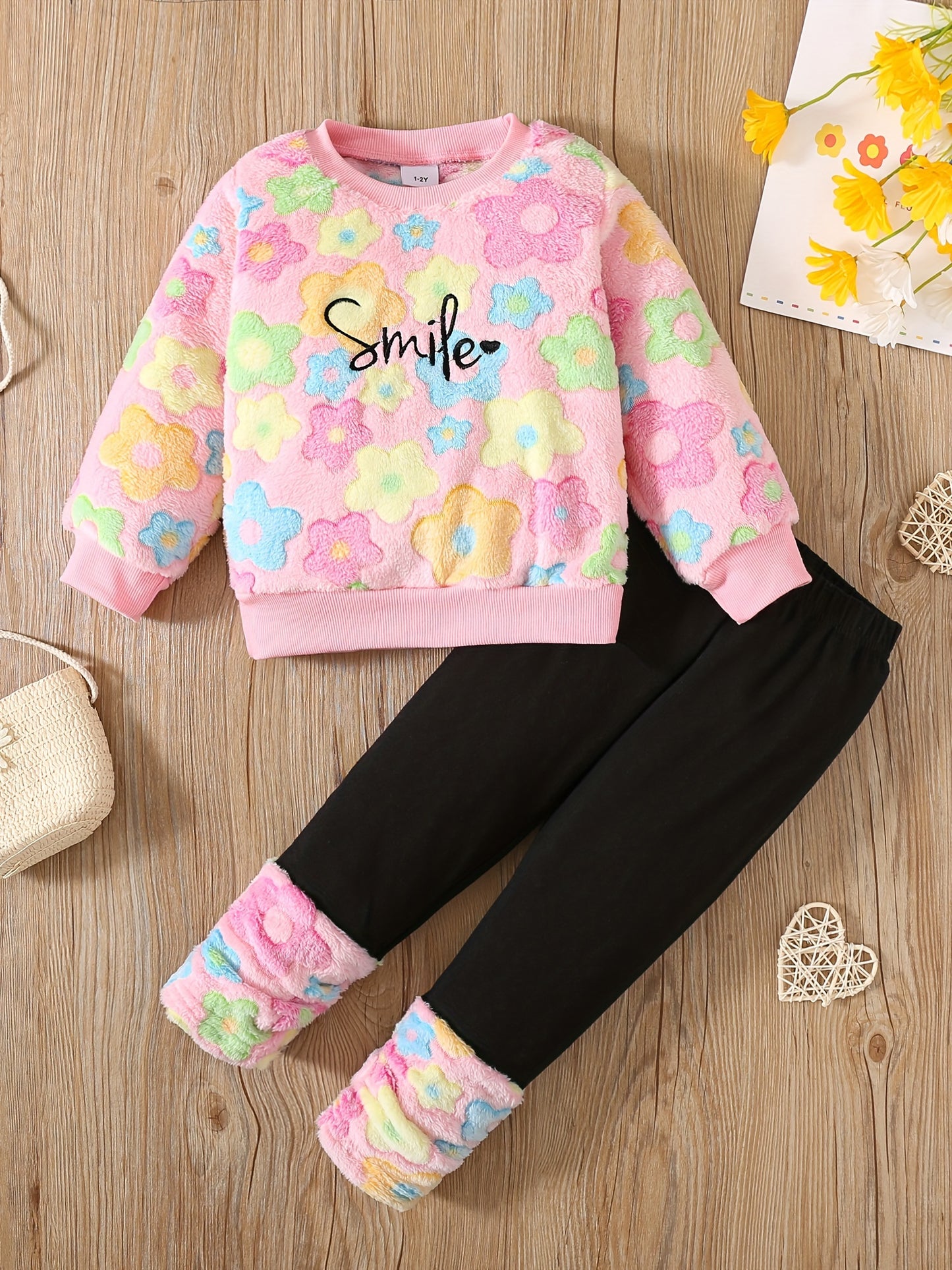 Girls' Autumn and Winter Fashion Warm Set with "Smile" Embroidery, Colorful Floral Appliqué Fleece Jacket and Flared Pants Outfit, Perfect for Outdoor