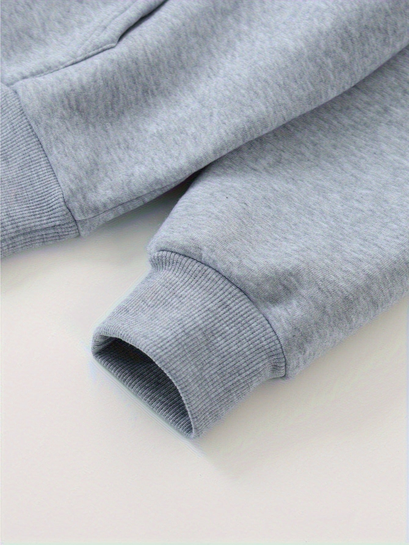 Women's Christmas Deer & Reindeer Print Hoodie - Cozy Winter Pullover Sweatshirt with Cute Deer Headband-Like Hood, Slim-Fit Casual Jacket for Holiday Parties, Xmas Outfits & Cold Weather (Machine Washable), Fall Clothes For