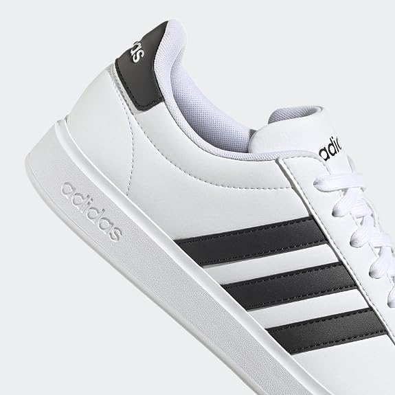adidas Men's Mundial Team Turf Soccer Cleats