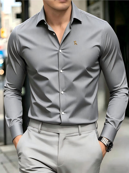 Men's Casual Minimalist Logo Print Shirt for Spring and Fall